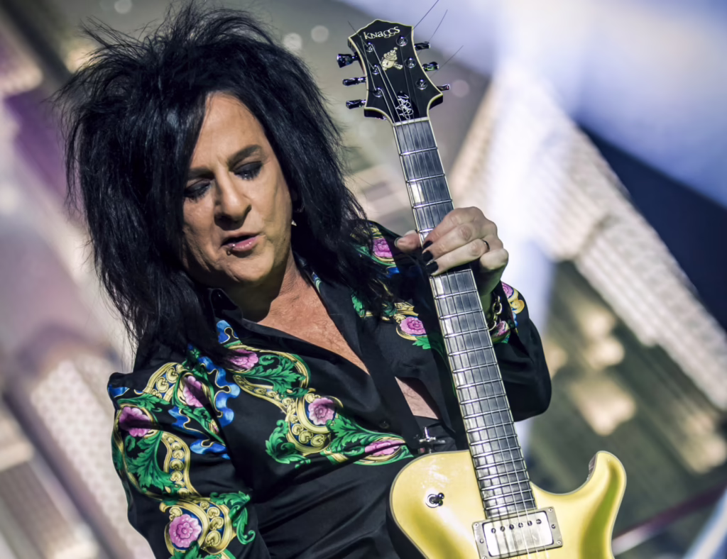 Steve Stevens | Guitar Thrills Magazine